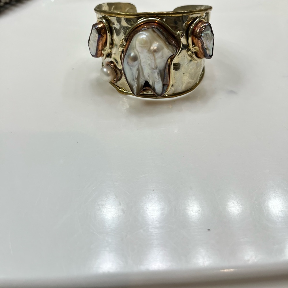Cuff bracelet